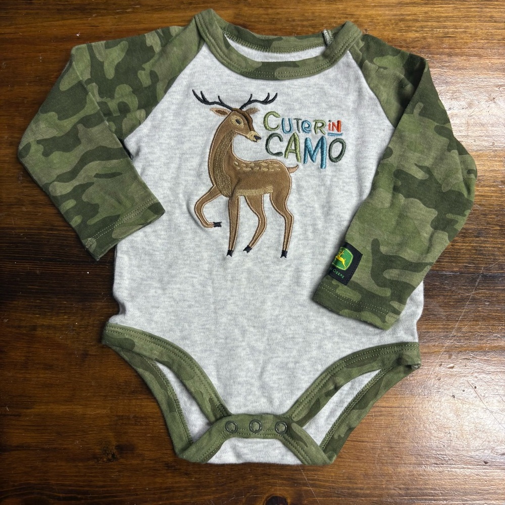 John Deere Gray And Green Cuter In Camo‎ Long Sleeve Size 6-9 Months